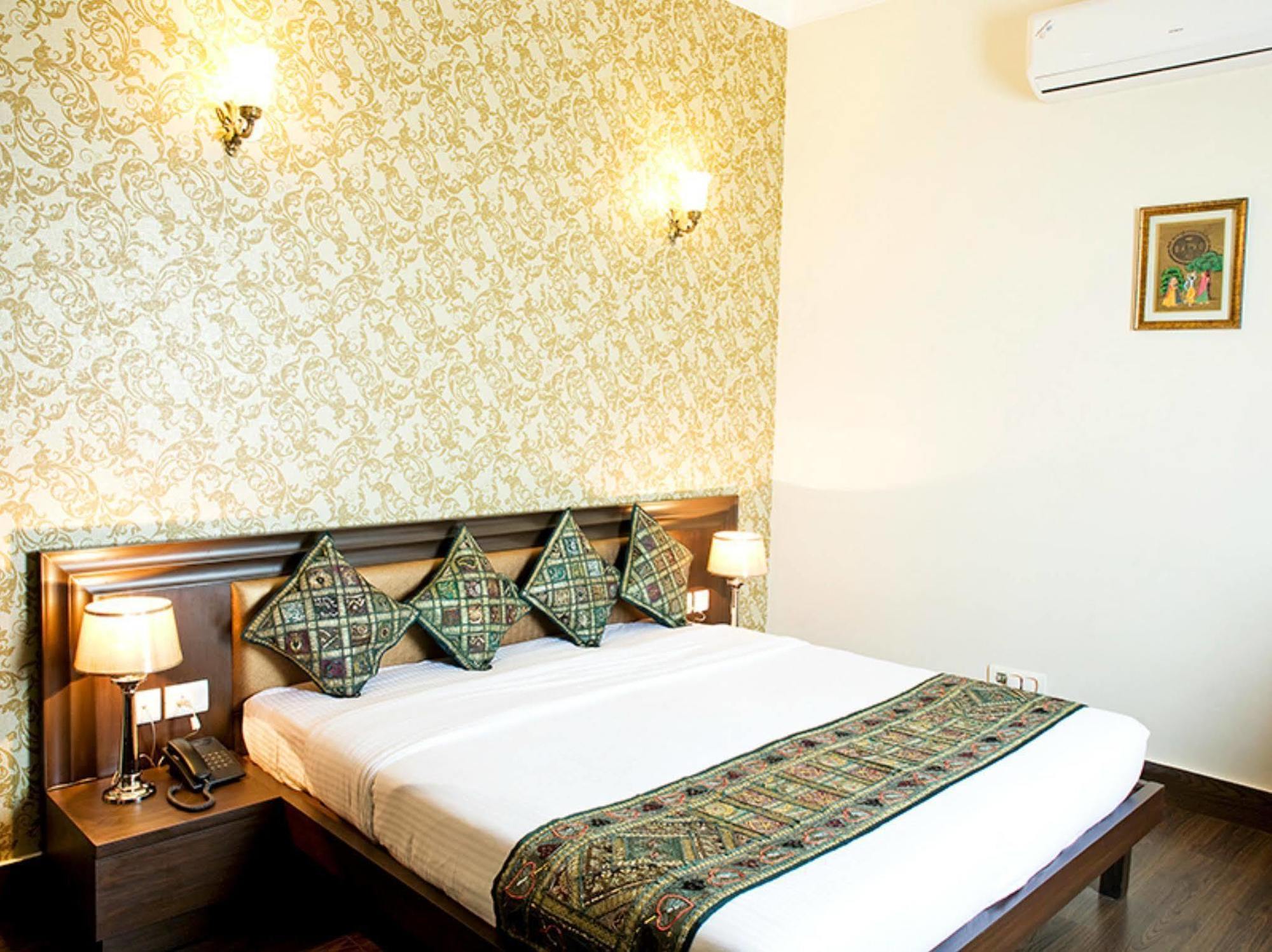Itsy Hotels Connaught Mews نيودلهي المظهر الخارجي الصورة